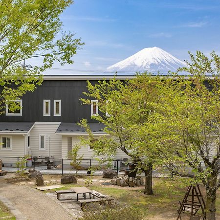 富士河口湖町 ゆうしんヴィラ エクステリア 写真